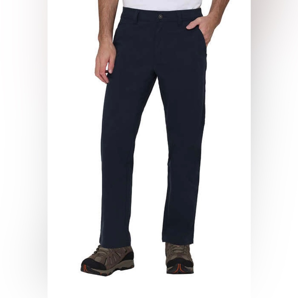 NWT. BC Clothing Co Men’s Navy Chinos. Size 40